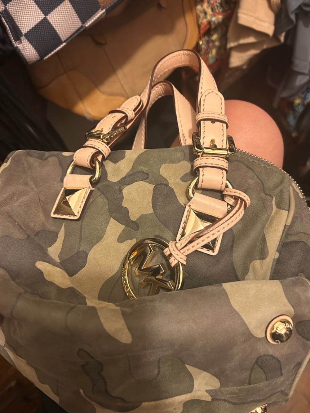 Michael Kors Green Camo Satchel and Wristlet with Pale Pink Trim - Picture 3 of 11